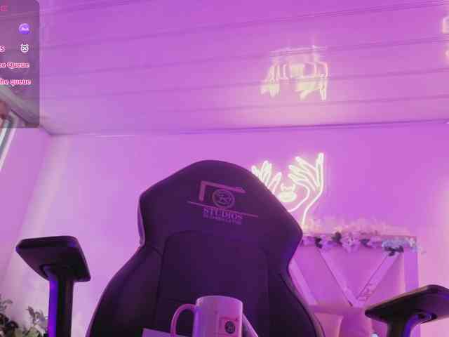 ZURY-TAY webcam