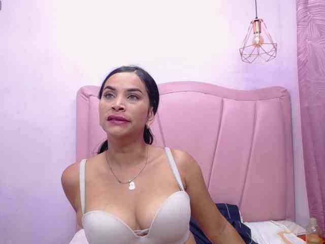 valentinaskinny1