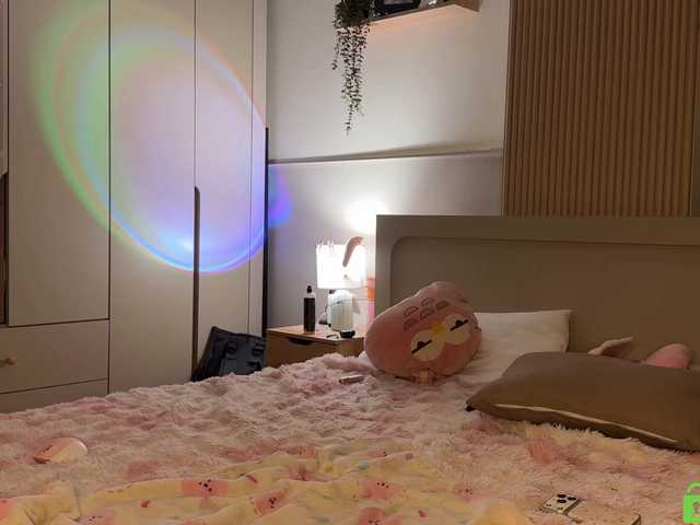 lizzyMeoww live cam on BongaCams