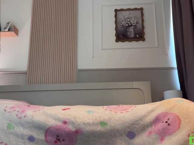 lizzyMeoww live cam on BongaCams