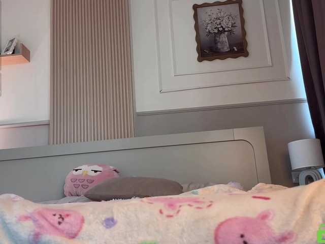 lizzyMeoww live cam on BongaCams