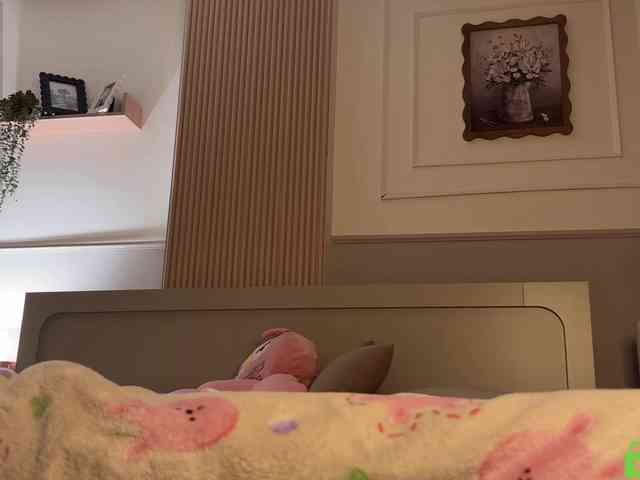 lizzyMeoww webcam
