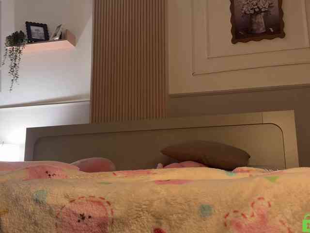 lizzyMeoww webcam