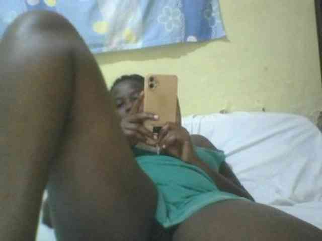 Vashti55 webcam