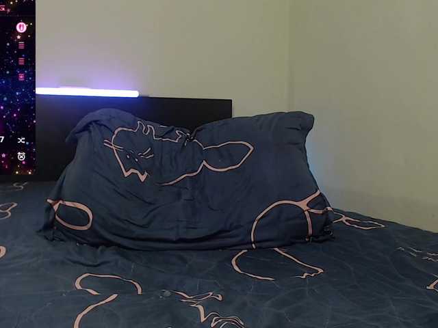 LadyMusic live webcam show