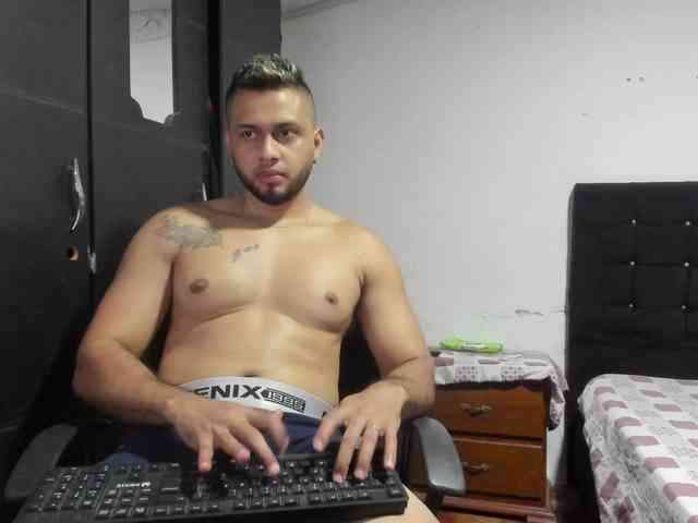 Ryan-xc Sex Cam Show