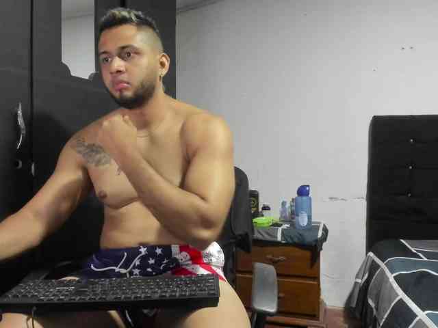 Ryan-xc Sex Cam Show