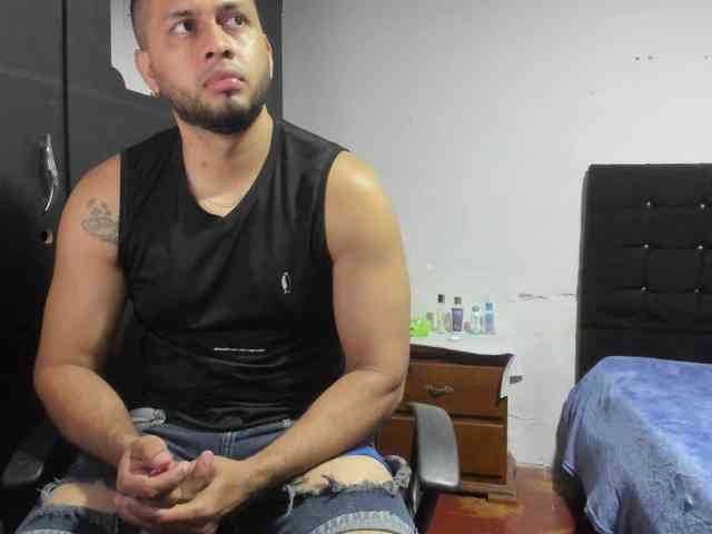 Ryan-xc Sex Cam Show