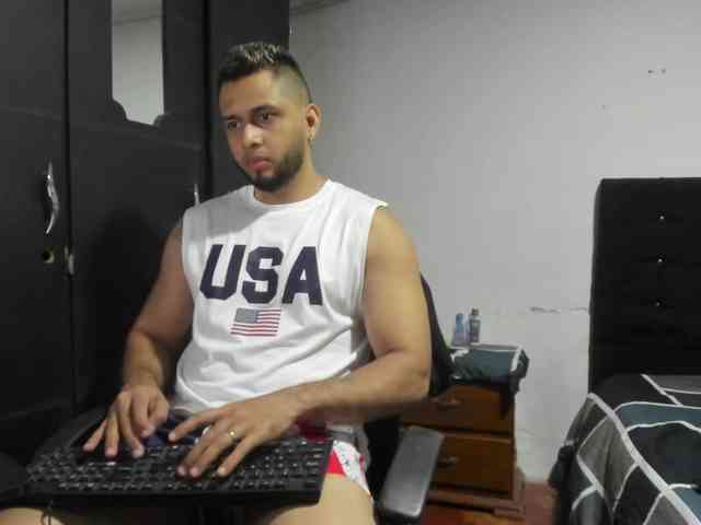 Ryan-xc Sex Cam Show