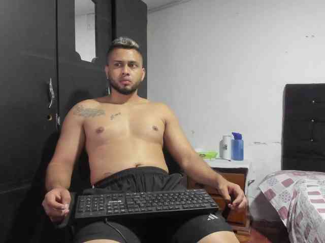 Ryan-xc Sex Cam Show