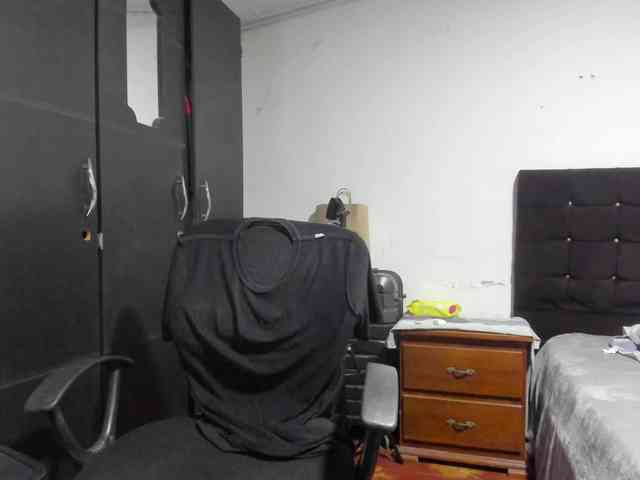 Ryan-xc Live Webcam on BongaCams