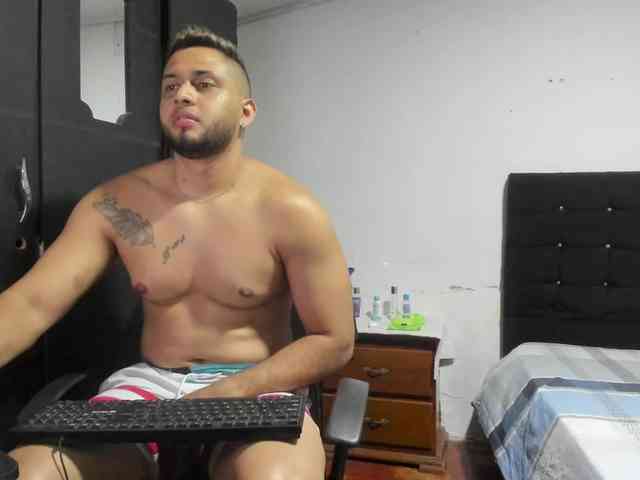 Ryan-xc Sex Cam Show