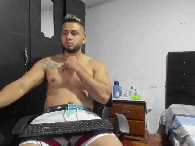 Ryan-xc Sex Cam Show
