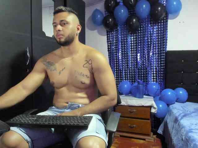 Ryan-xc Sex Cam Show