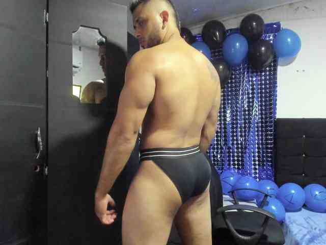Ryan-xc Sex Cam Show