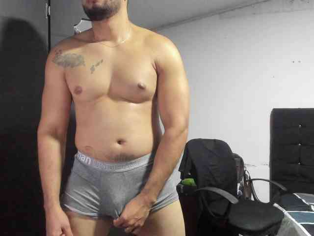 Ryan-xc Sex Cam Show