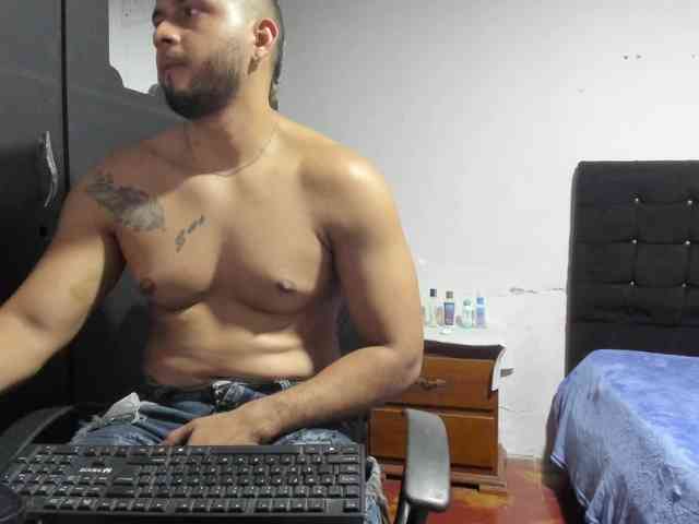Ryan-xc Sex Cam Show