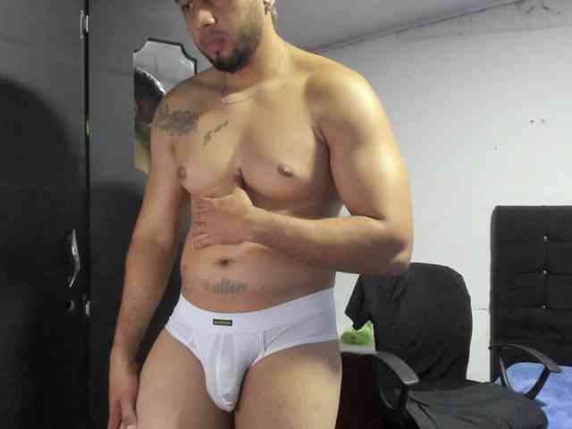 Ryan-xc Sex Cam Show