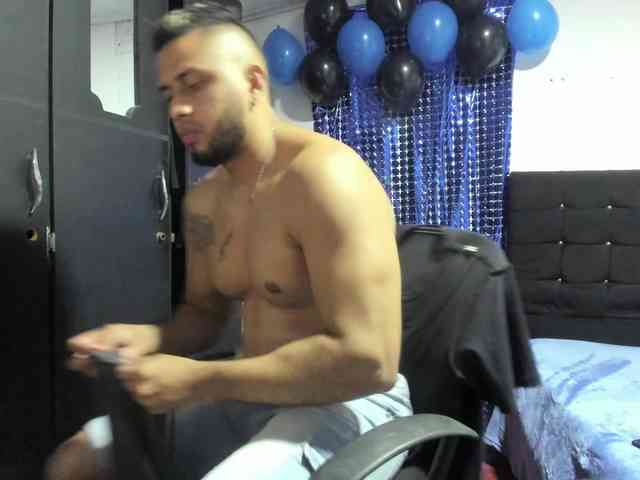 Ryan-xc Sex Cam Show
