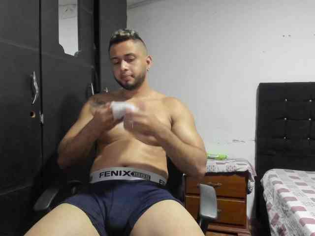 Ryan-xc Sex Cam Show