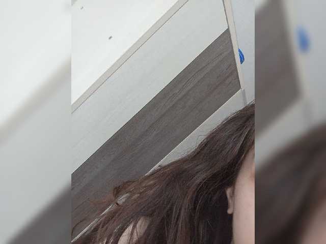 Kissa-is-klassa-a live cam on BongaCams