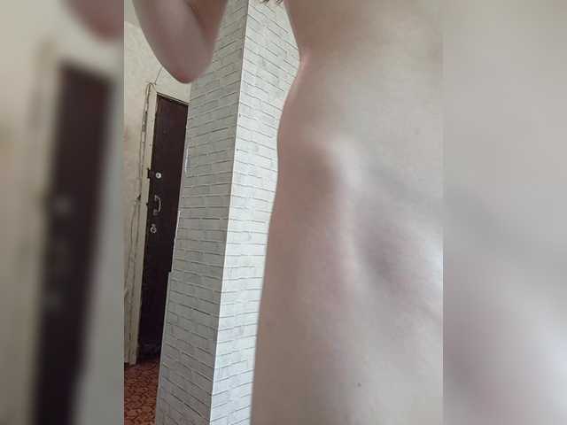 Kissa-is-klassa-a live cam on BongaCams