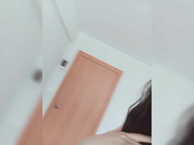 Kissa-is-klassa-a live cam on BongaCams