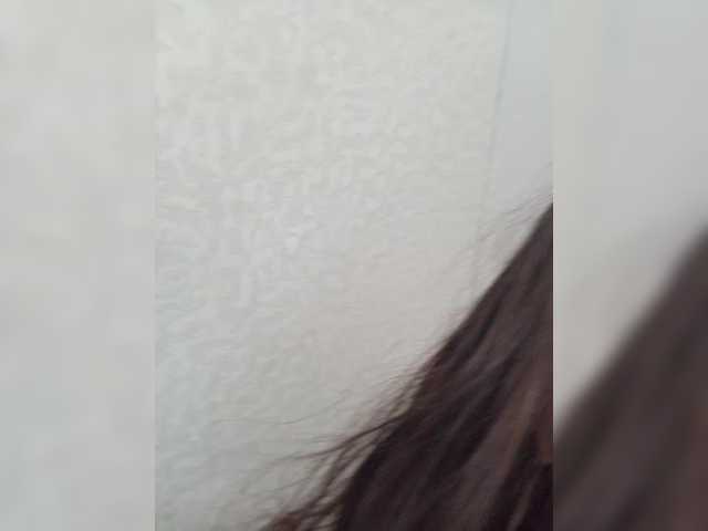 Kissa-is-klassa-a live cam on BongaCams