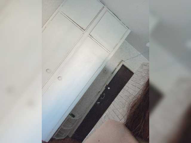 Kissa-is-klassa-a live cam on BongaCams