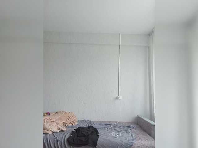 Kissa-is-klassa-a live cam on BongaCams