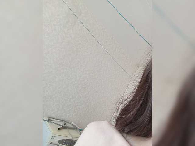 Kissa-is-klassa-a live cam on BongaCams