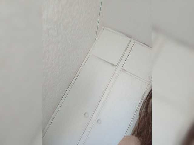 Kissa-is-klassa-a live cam on BongaCams