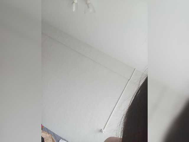 Kissa-is-klassa-a live cam on BongaCams