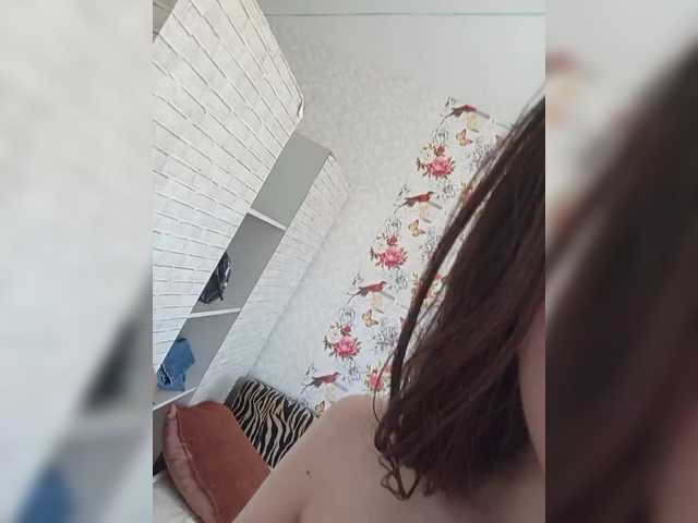 Kissa-is-klassa-a live cam on BongaCams