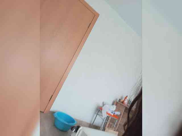Kissa-is-klassa-a webcam