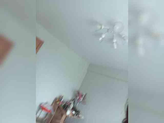 Kissa-is-klassa-a Sex Cam Show