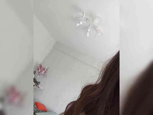 Kissa-is-klassa-a Sex Cam Show