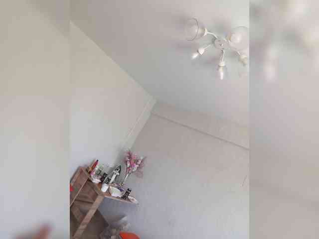 Kissa-is-klassa-a Sex Cam Show
