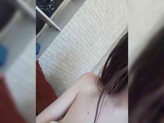 Kissa-is-klassa-a webcam