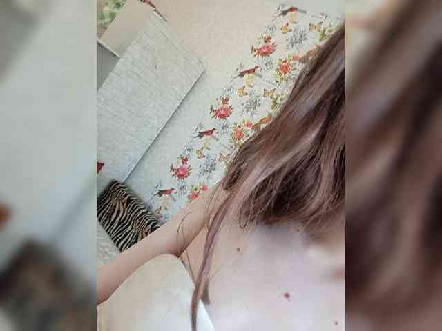 Kissa-is-klassa-... Live Webcam on BongaCams