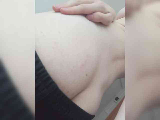 Kissa-is-klassa-... Live Webcam on BongaCams