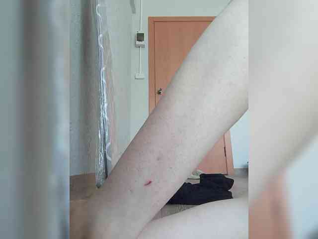 Kissa-is-klassa-a Sex Cam Show
