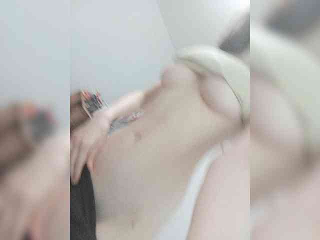 Kissa-is-klassa-a Sex Cam Show