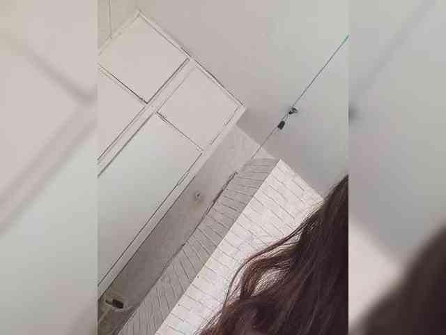 Kissa-is-klassa-a webcam