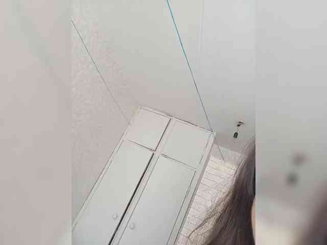 Kissa-is-klassa-a webcam