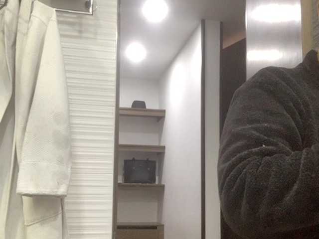 Emeraldgem live cam on BongaCams
