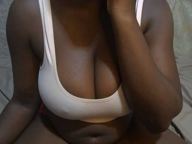 pretty-lioness