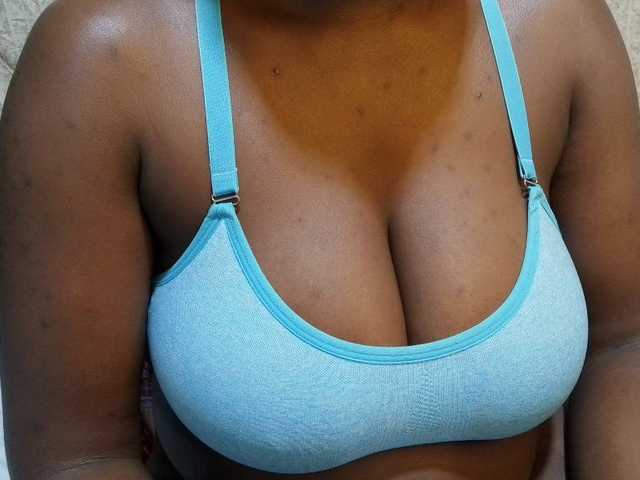 pretty-lioness
