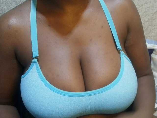 pretty-lioness