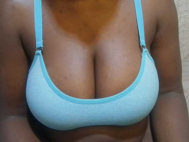 pretty-lioness